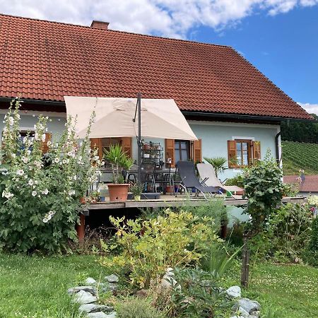 Herzhof Lampert Apartment Riegersburg Exterior photo