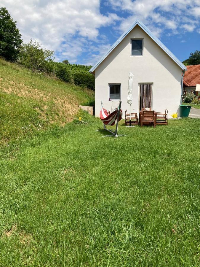 Herzhof Lampert Apartment Riegersburg Exterior photo